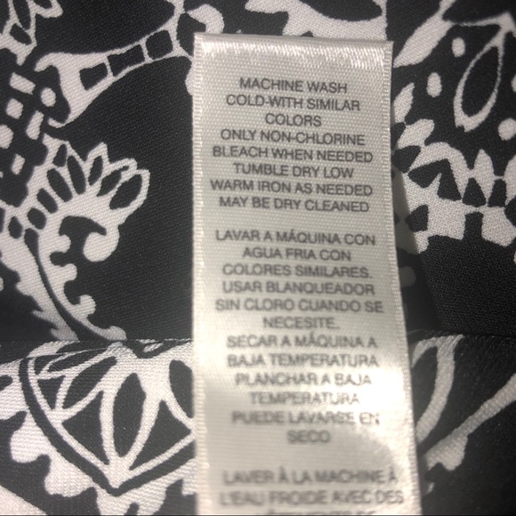 White House Black Market | Scroll Print Dress - Picture 8 of 8